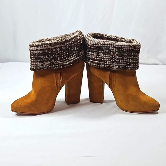 Rachel Comey Will Knit Cuffed Booties/Ankle Boots Sz 8.5 - Picture 4 of 9